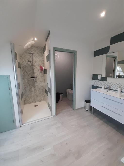 Chambre D'Hotes Les Hortensias Saint-Jean-la-Poterie 外观 照片